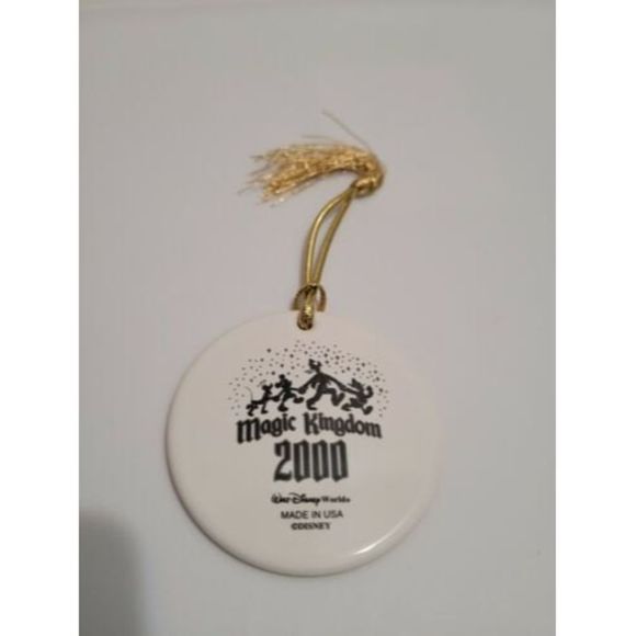 Walt Disney World Millennial 2000 Magic Kingdom Porcelain Ornament! Great Cond. - Picture 2 of 7
